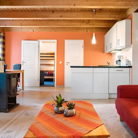 Vakantiehuis Am Huenengrab Lutow