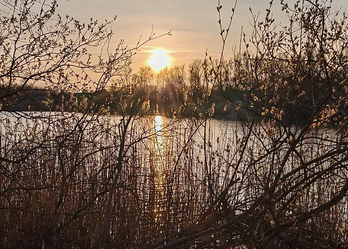 Nyaraló Am Huenengrab *