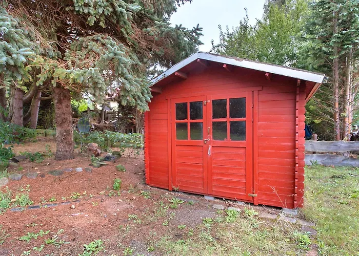 Am Huenengrab Nyaraló